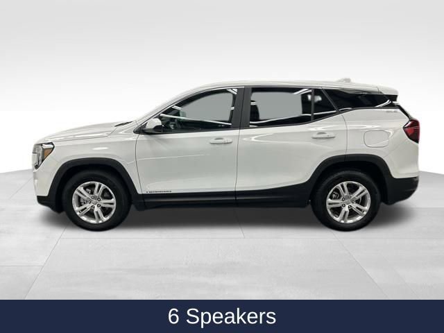Used 2024 GMC Terrain SLE image 7
