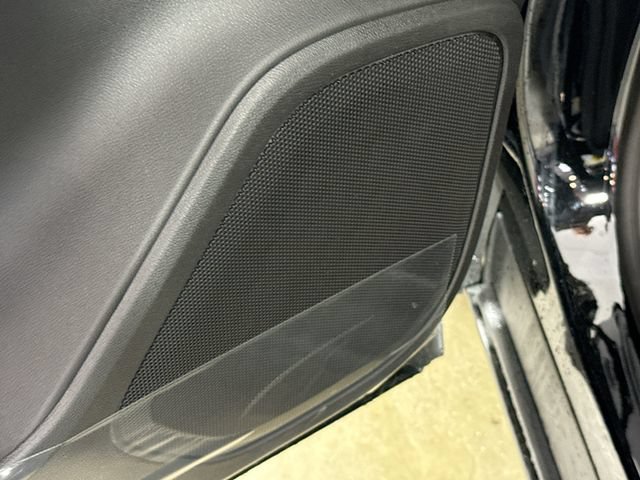 New 2026 Chevrolet Blazer LT w/ LPO, Black Sport Package FWD image 20