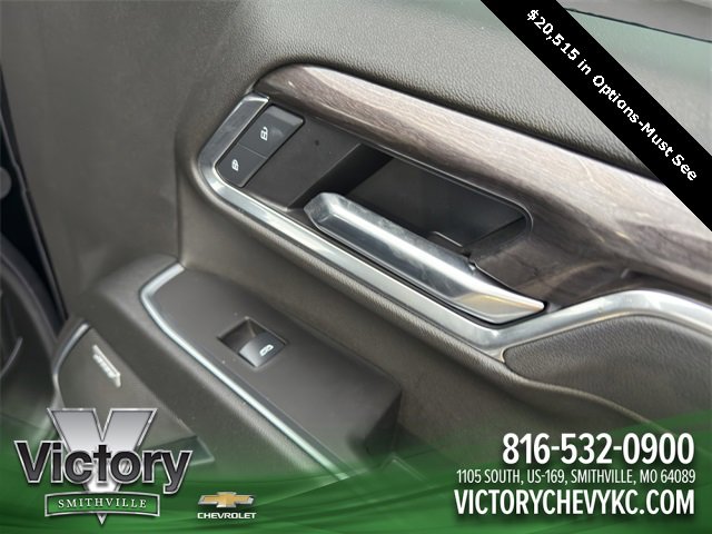 Used 2025 Chevrolet Silverado 2500 LTZ w/ Z71 Chrome Sport Edition image 16