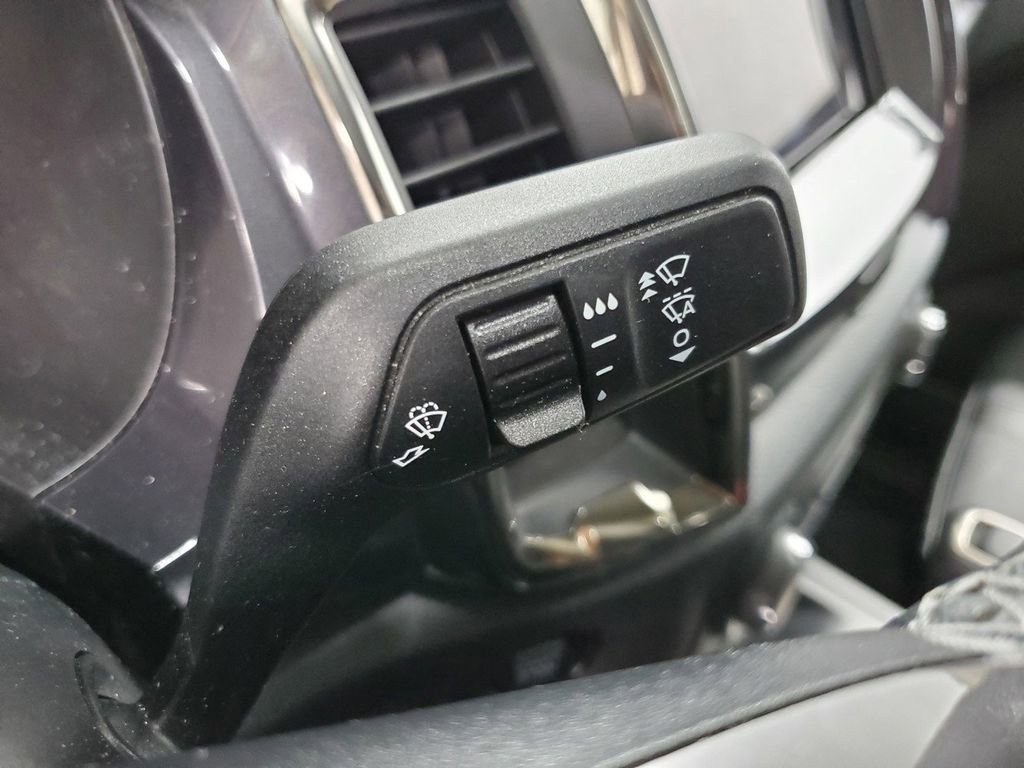 Used 2023 Ford Ranger Lariat w/ Equipment Group 501A High AWD/4WD image 33