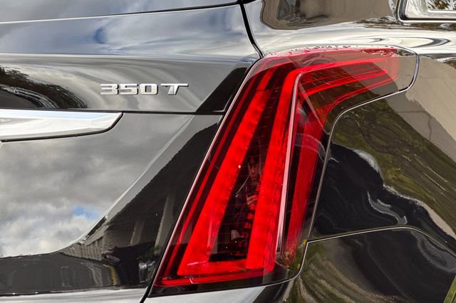 New 2026 Cadillac XT5 Luxury w/ LPO, Floor Liner Package image 26