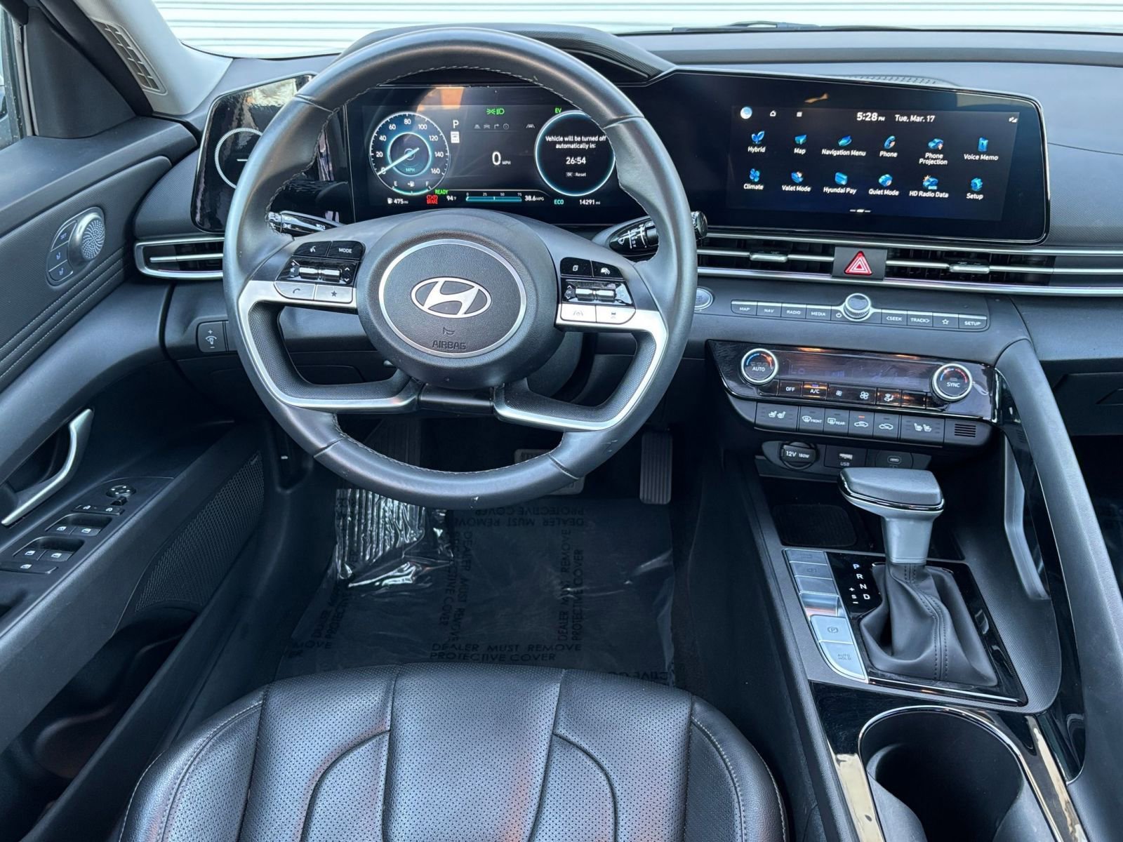 Used 2025 Hyundai Elantra Limited image 36