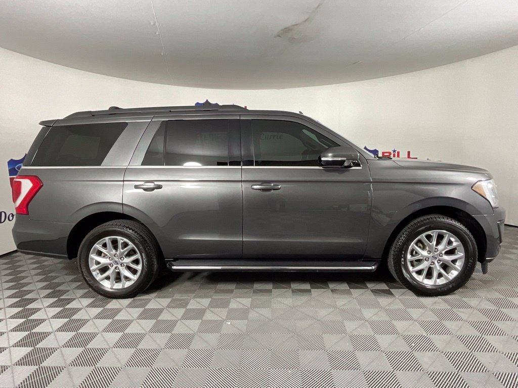 Used 2021 Ford Expedition XLT RWD image 2