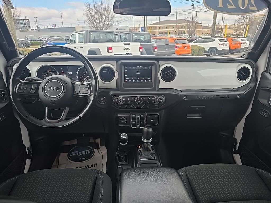 Used 2021 Jeep Wrangler Unlimited Islander AWD/4WD image 23