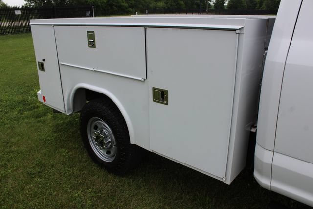 Used 2021 Ford F250 XL w/ Power Equipment Group AWD/4WD image 8