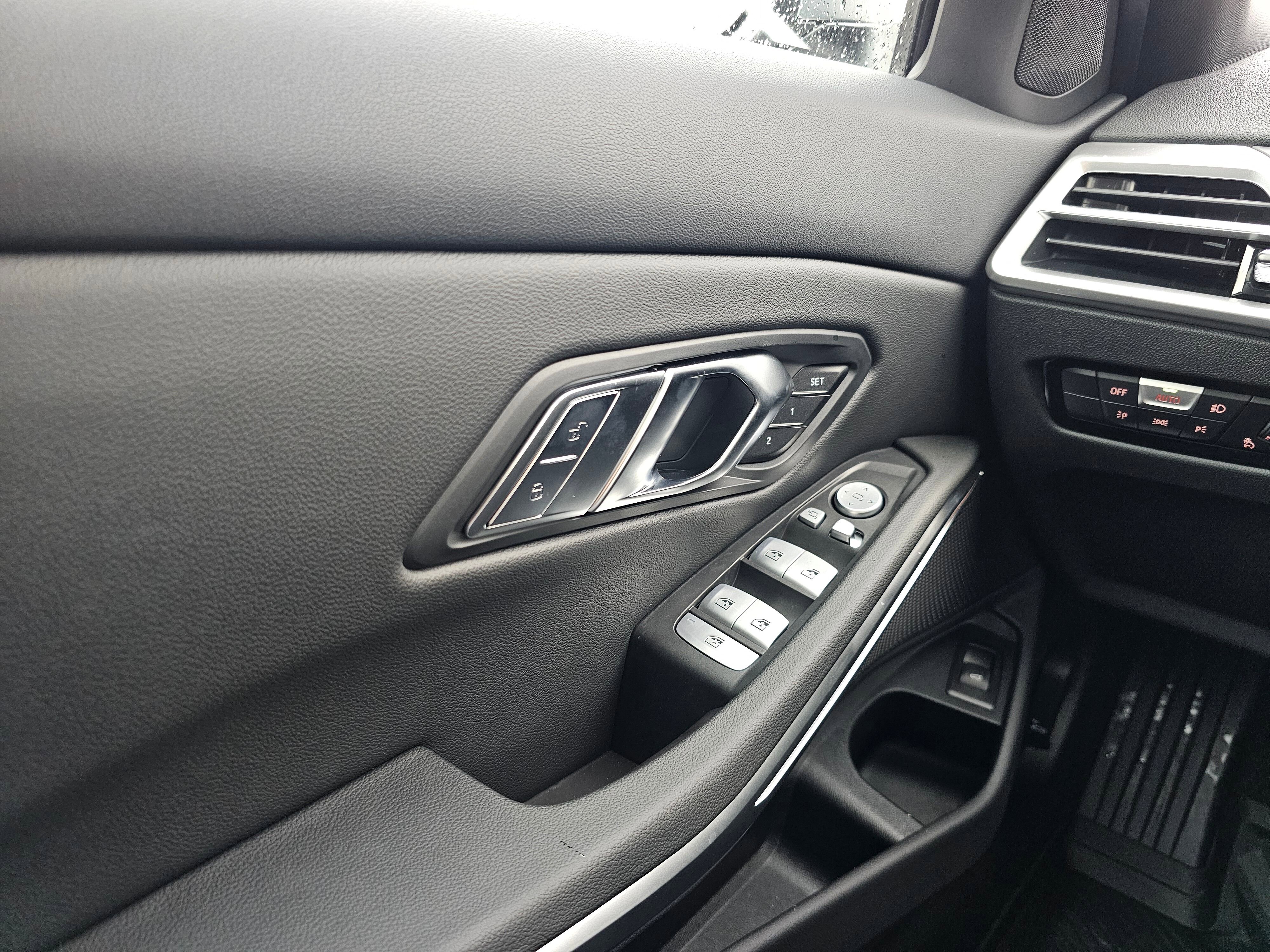 New 2025 BMW 330i xDrive Sedan image 27