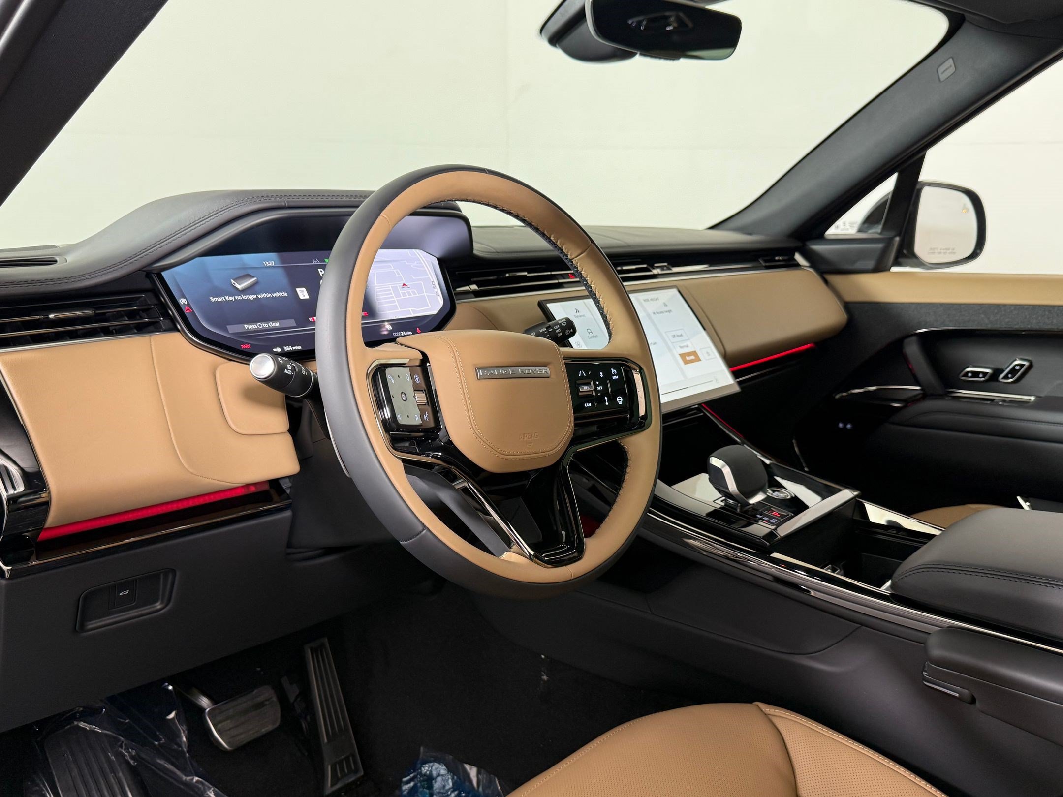New 2026 Land Rover Range Rover Sport Dynamic SE AWD/4WD image 4