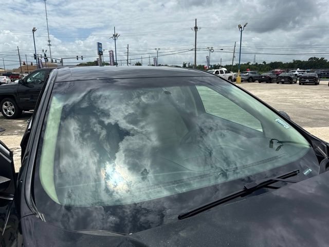 Used 2015 Ford Edge SEL w/ Equipment Group 201A FWD image 8