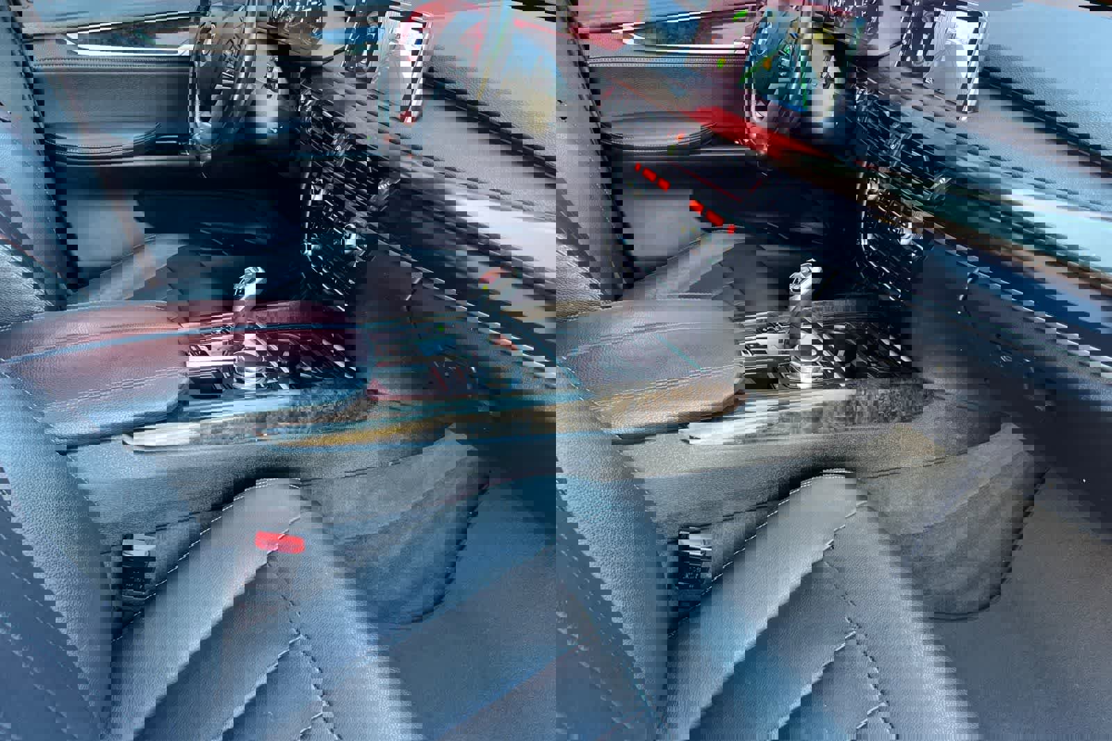 Used 2018 BMW X5 sDrive35i w/ M Sport Package image 19