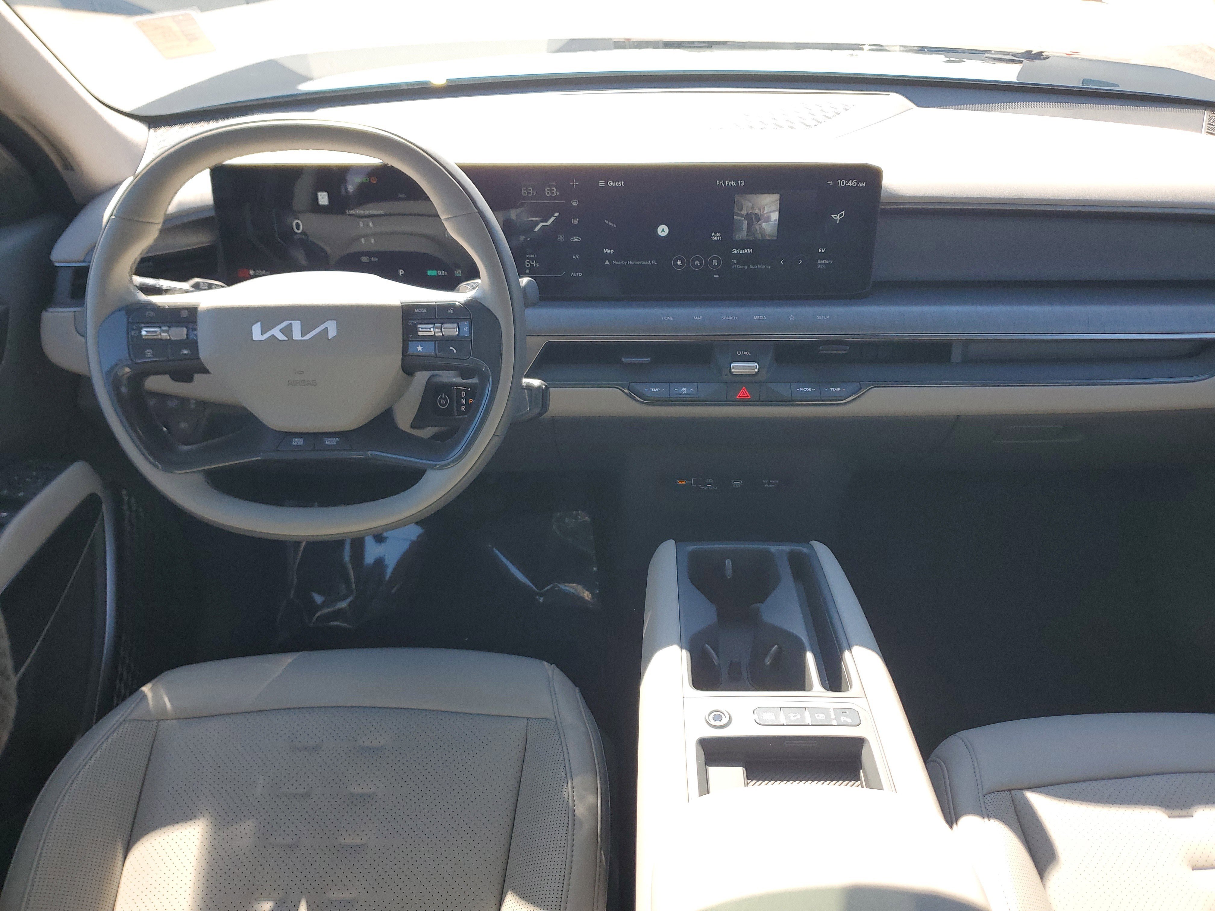 Used 2026 Kia EV9 Wind image 19