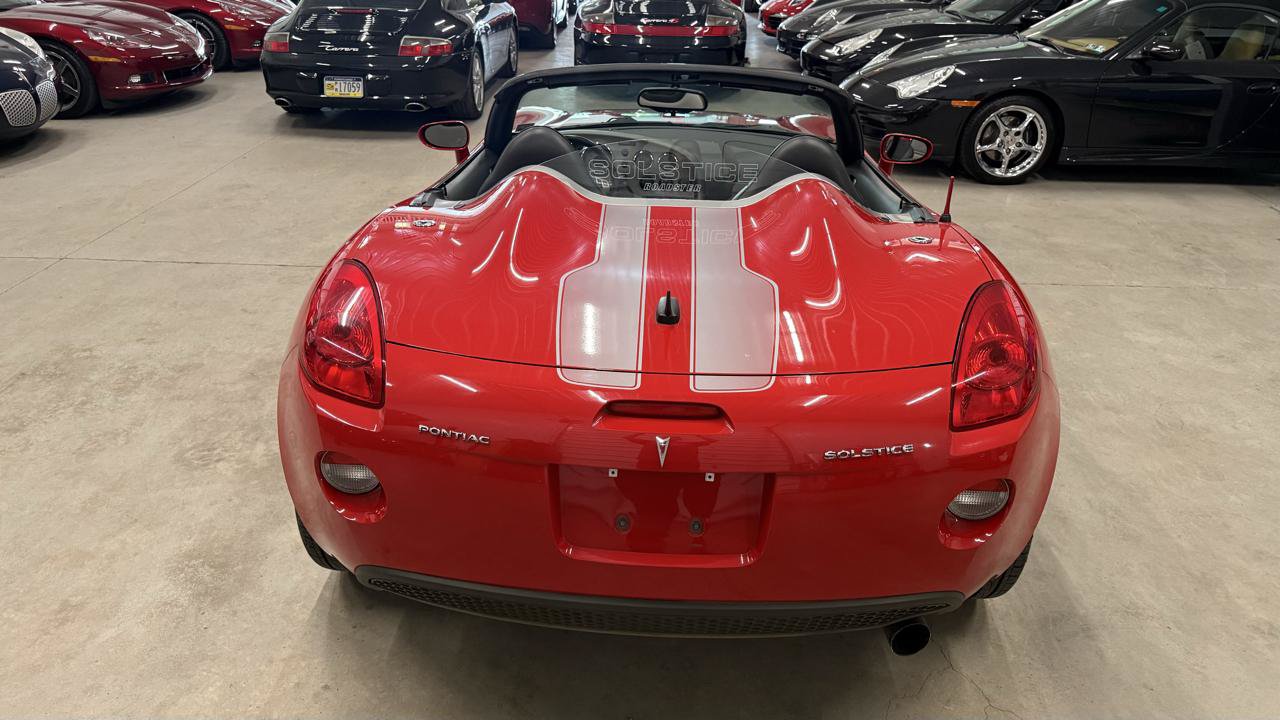 Used 2008 Pontiac Solstice Convertible w/ Premium Package RWD image 8