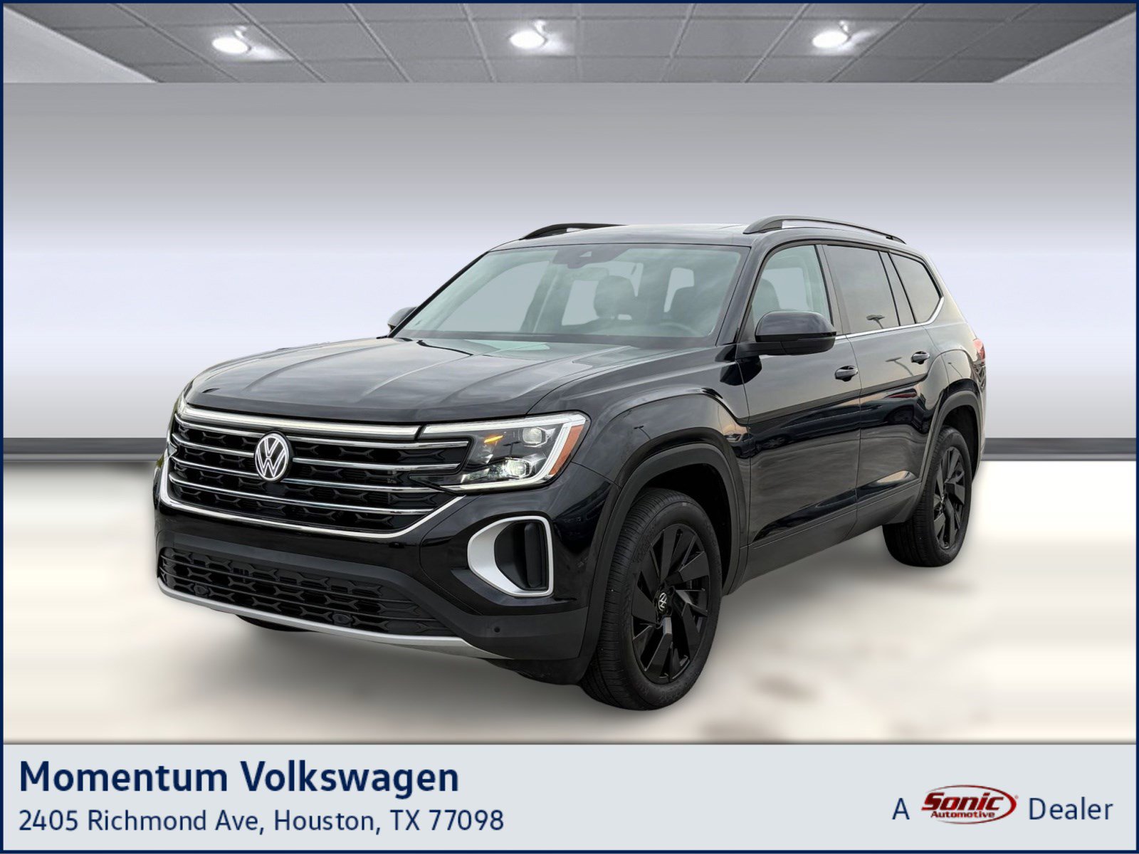 Used 2025 Volkswagen Atlas SE w/ Panoramic Sunroof Package FWD image 1