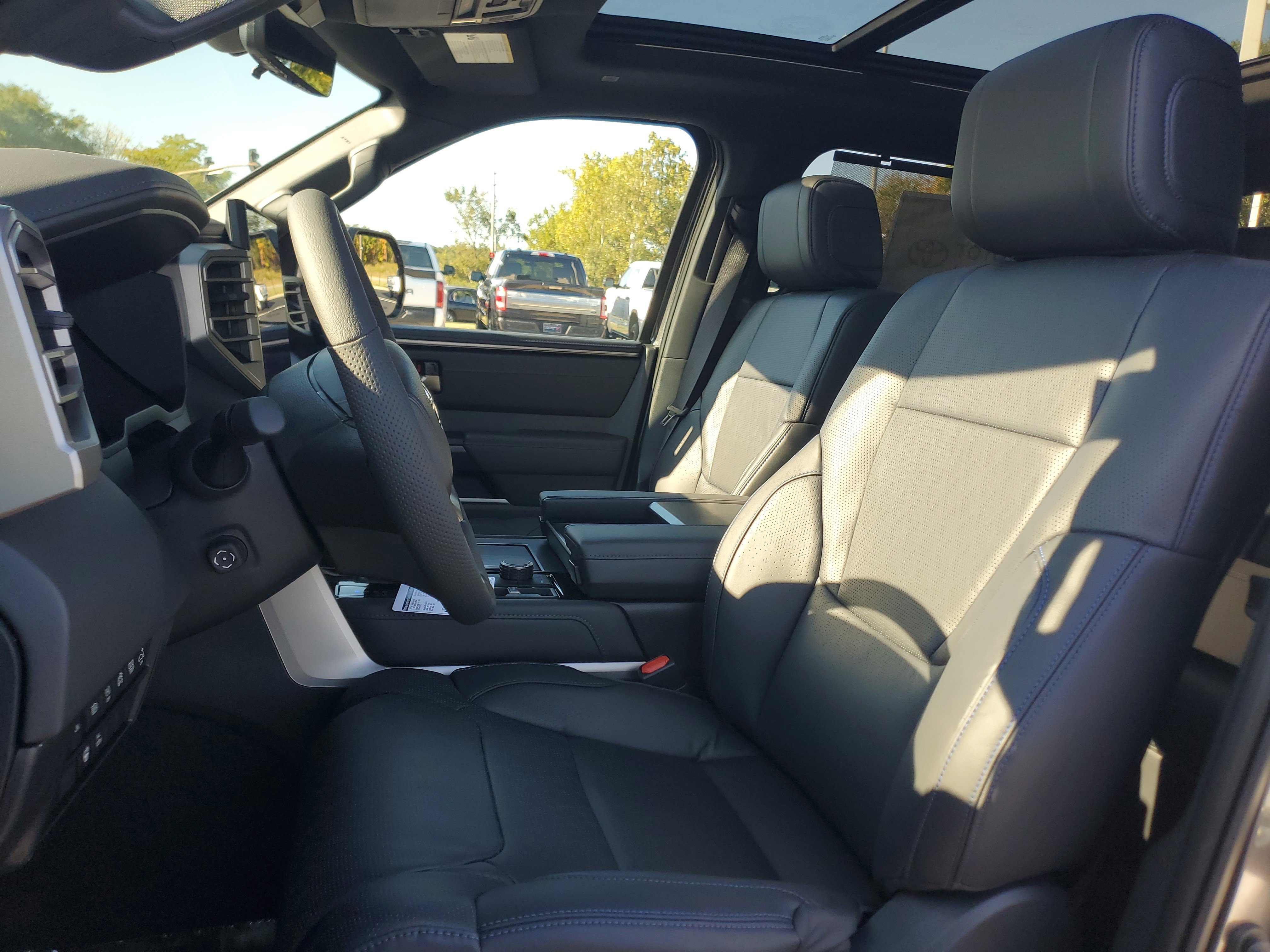 New 2026 Toyota Tundra Platinum w/ TRD Off-Road Package image 19