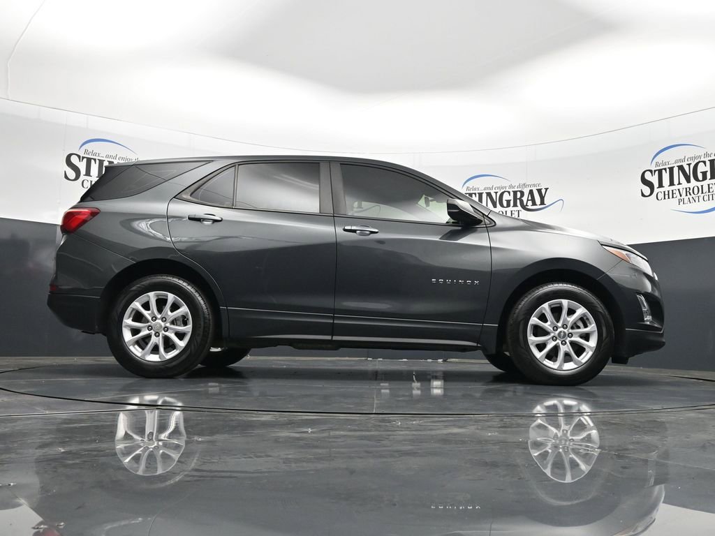 Used 2020 Chevrolet Equinox LS image 24