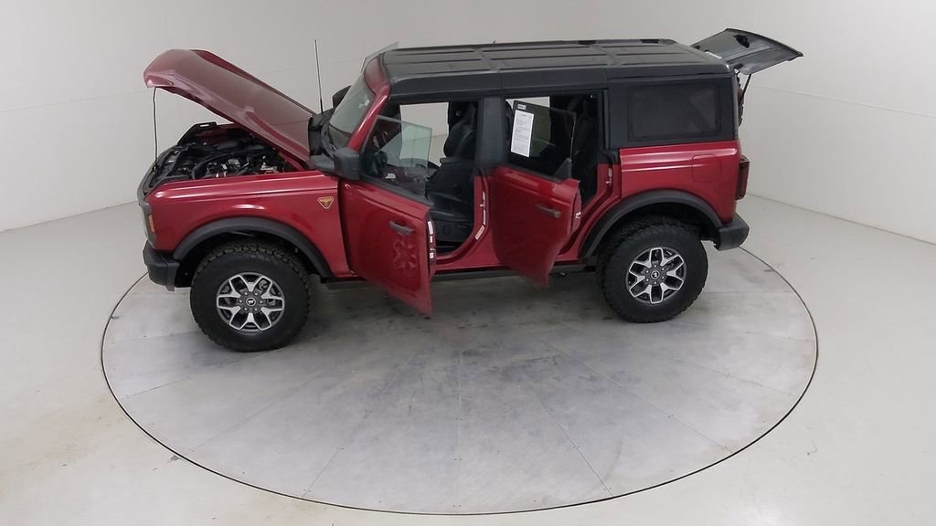 Certified 2025 Ford Bronco Badlands image 54