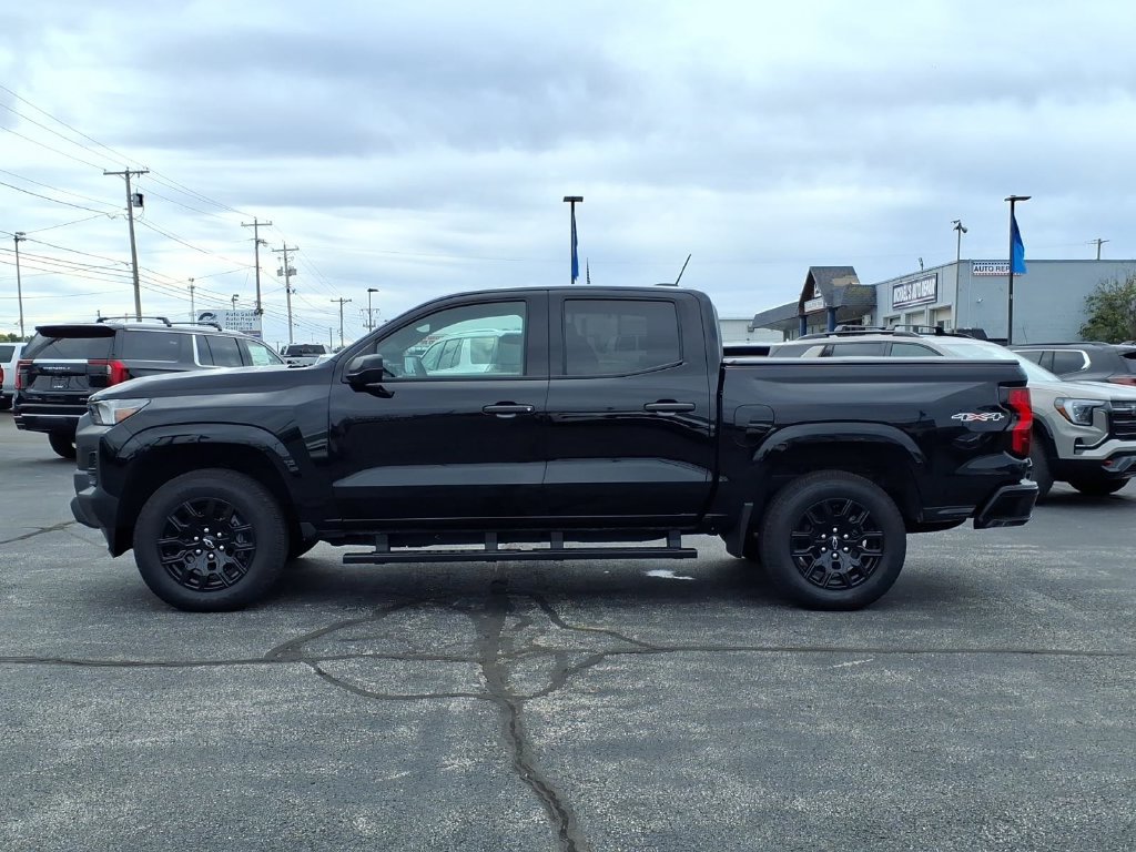 Used 2026 Chevrolet Colorado W/T w/ WT Custom Package AWD/4WD image 22