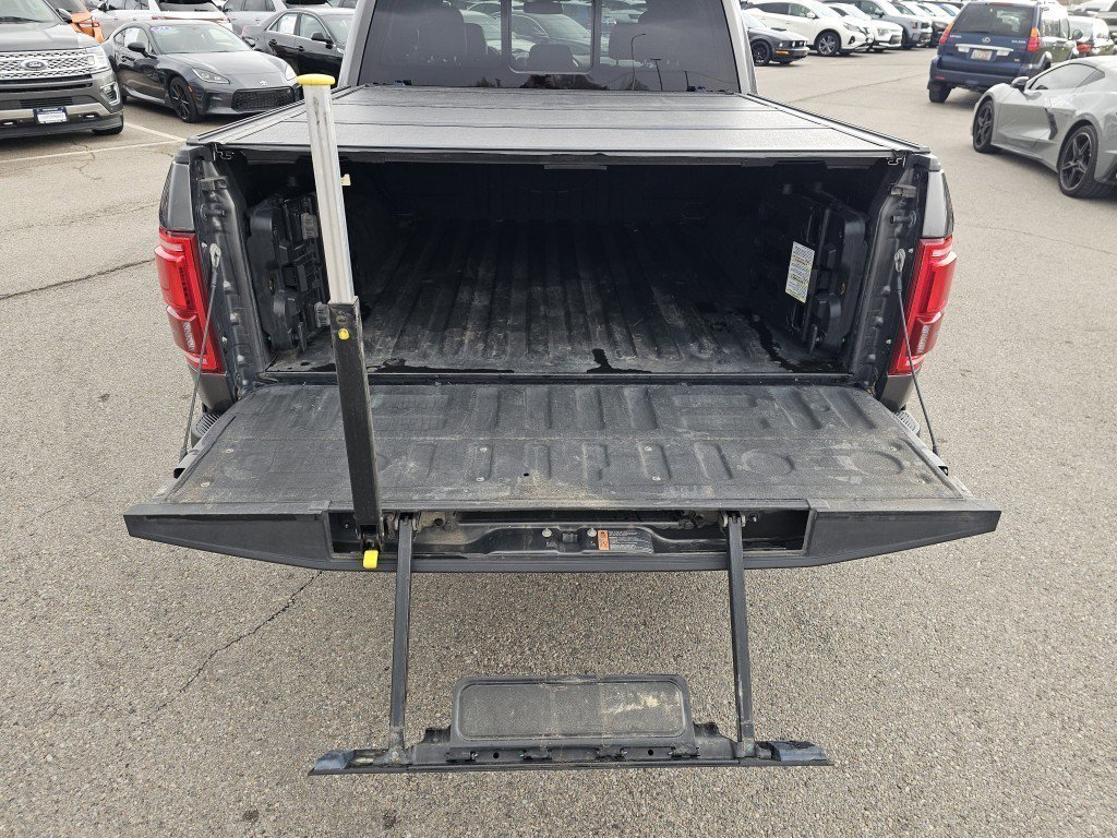 Used 2015 Ford F150 Platinum w/ Equipment Group 701A Luxury image 25