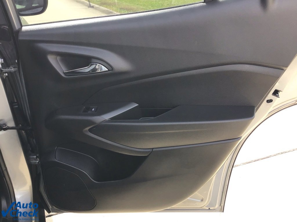 Used 2024 Chevrolet Trax LS w/ Driver Confidence Package image 12