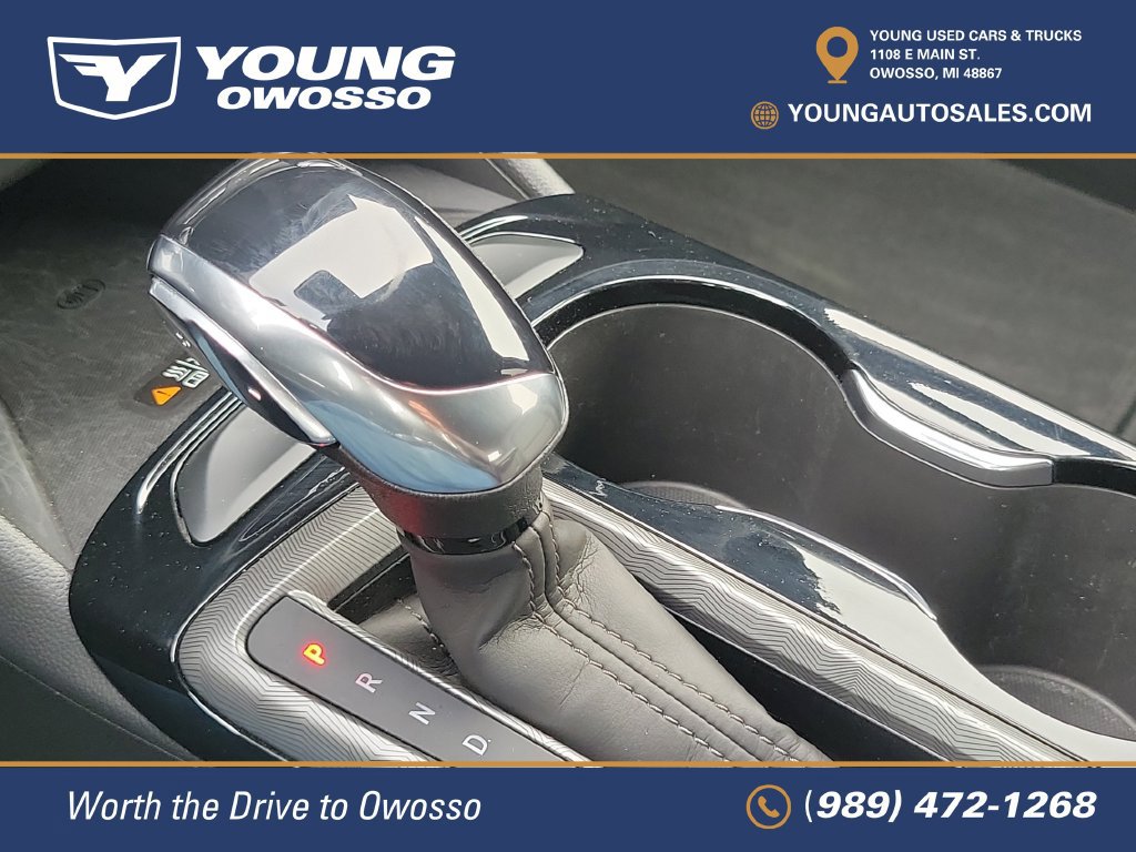 Used 2025 Buick Envista Sport Touring w/ Convenience I Package FWD image 24