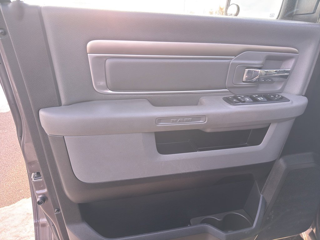 Used 2017 RAM 1500 Big Horn image 13