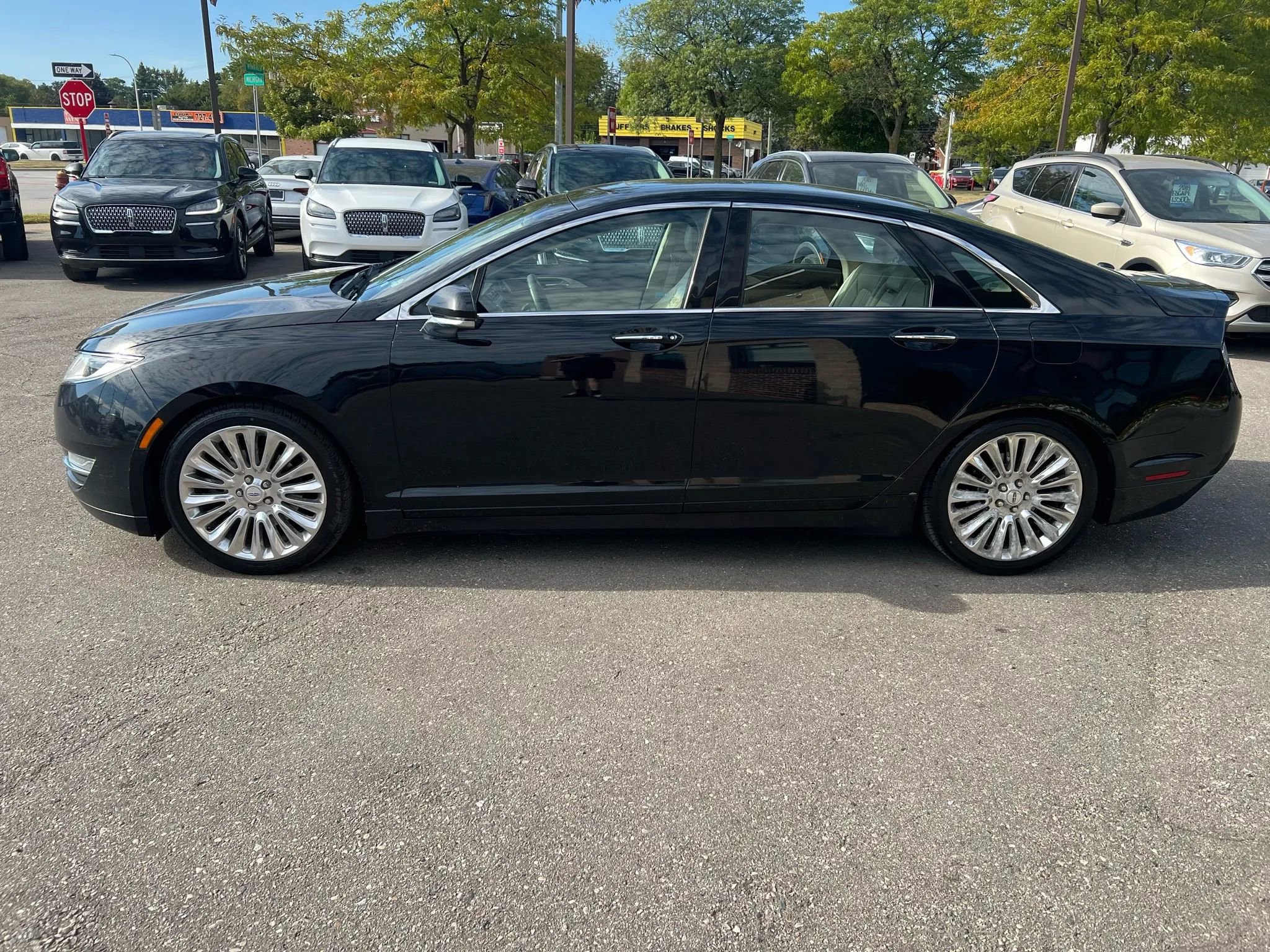 Used 2016 Lincoln MKZ w/ Equipment Group 200A Select image 2
