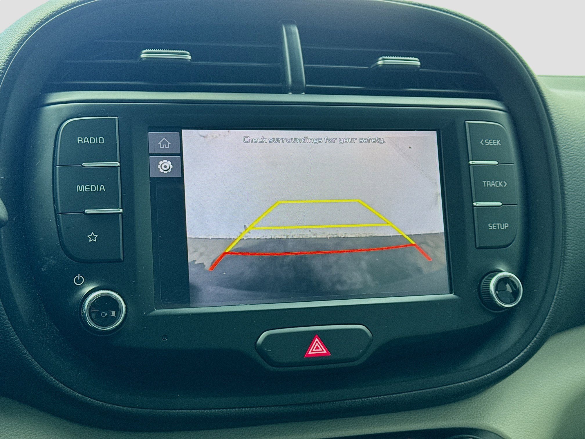 Used 2023 Kia Soul LX image 10