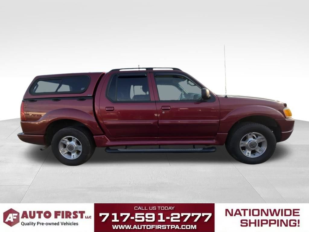 Used 2004 Ford Explorer Sport Trac XLS AWD/4WD image 2