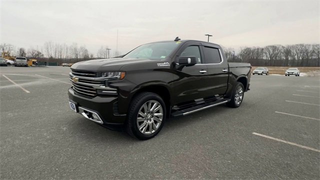 Used 2019 Chevrolet Silverado 1500 High Country w/ High Country Premium Package image 4