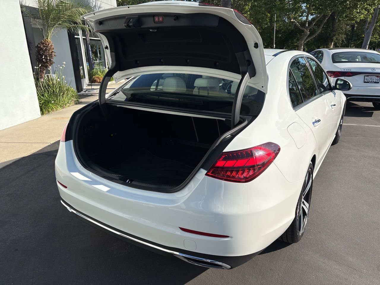 Certified 2022 Mercedes-Benz C 300 Sedan image 6