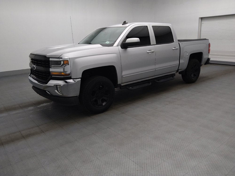 Used 2018 Chevrolet Silverado 1500 LT w/ All Star Edition RWD image 2