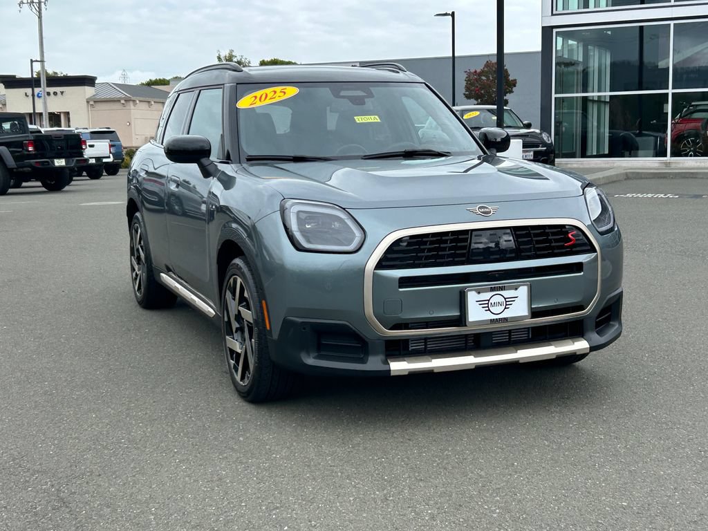 Used 2025 MINI Cooper Countryman S w/ Comfort Package Max AWD/4WD image 7