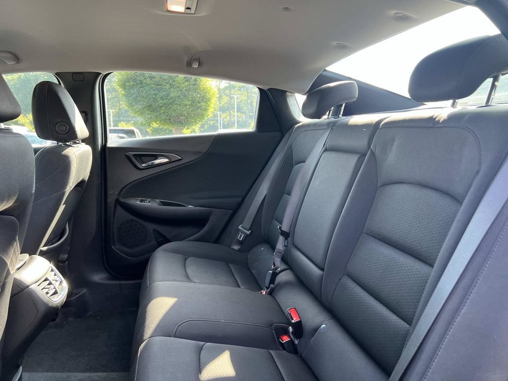 Used 2024 Chevrolet Malibu LT FWD image 22