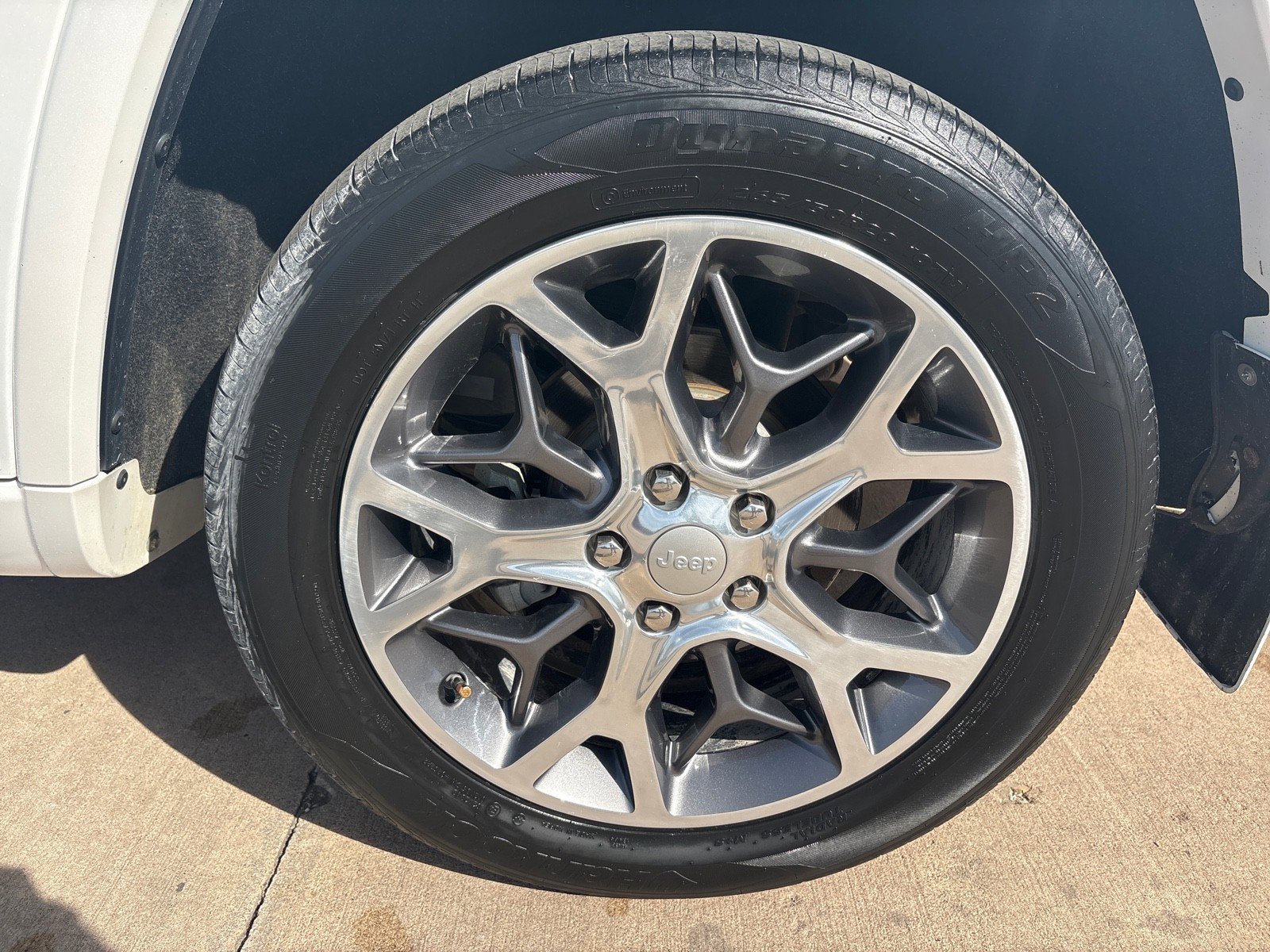 Used 2020 Jeep Grand Cherokee Overland image 13