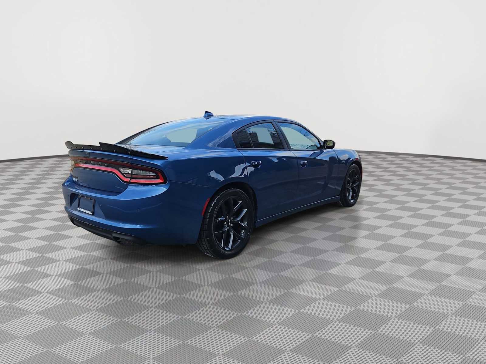 Used 2023 Dodge Charger SXT w/ Blacktop Package image 8