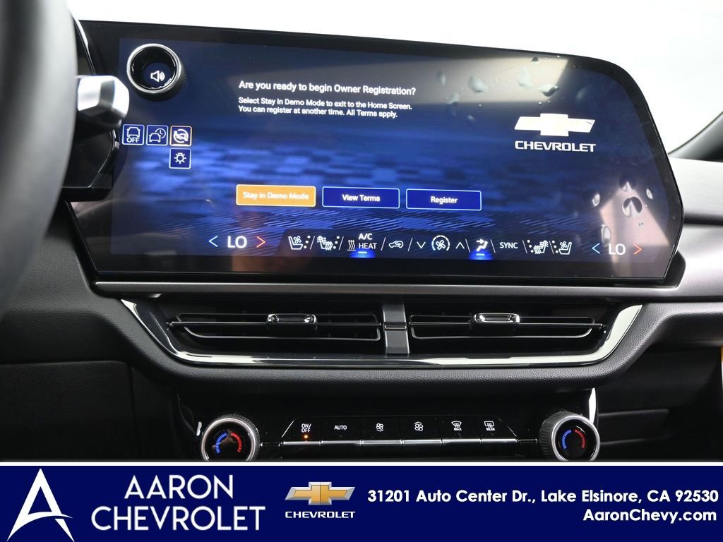 New 2026 Chevrolet Equinox EV RS image 32