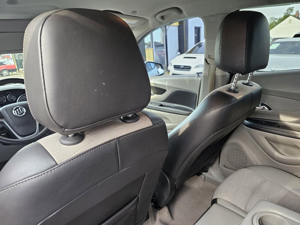 Used 2016 Buick Encore FWD image 28