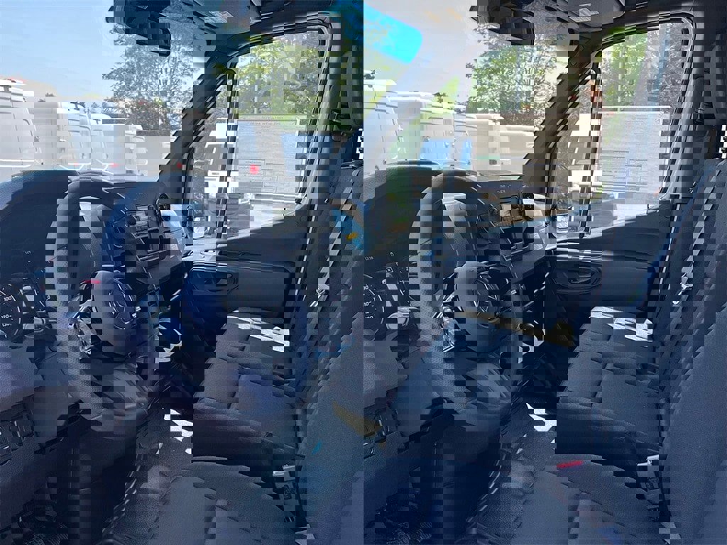 New 2025 Mercedes-Benz Sprinter 2500 image 8