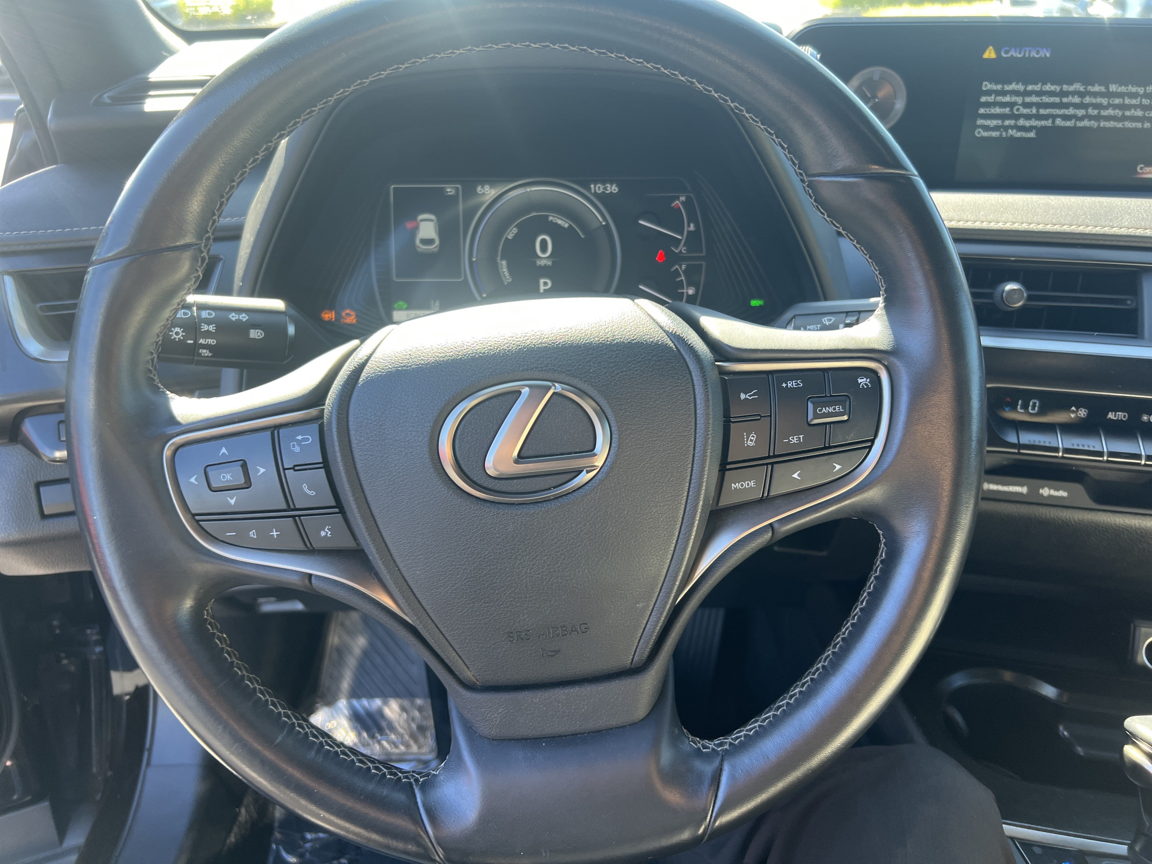 Used 2021 Lexus UX 250h w/ Accessory Package (Z1) AWD/4WD image 18