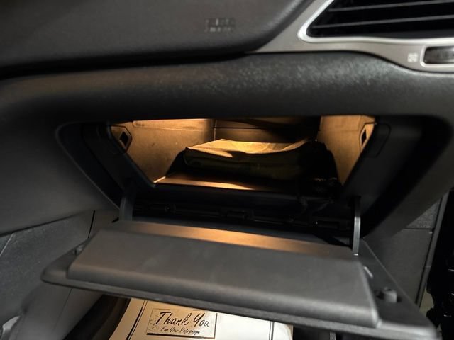 Used 2022 Jeep Cherokee Latitude Lux w/ Mopar Interior Package AWD/4WD image 38