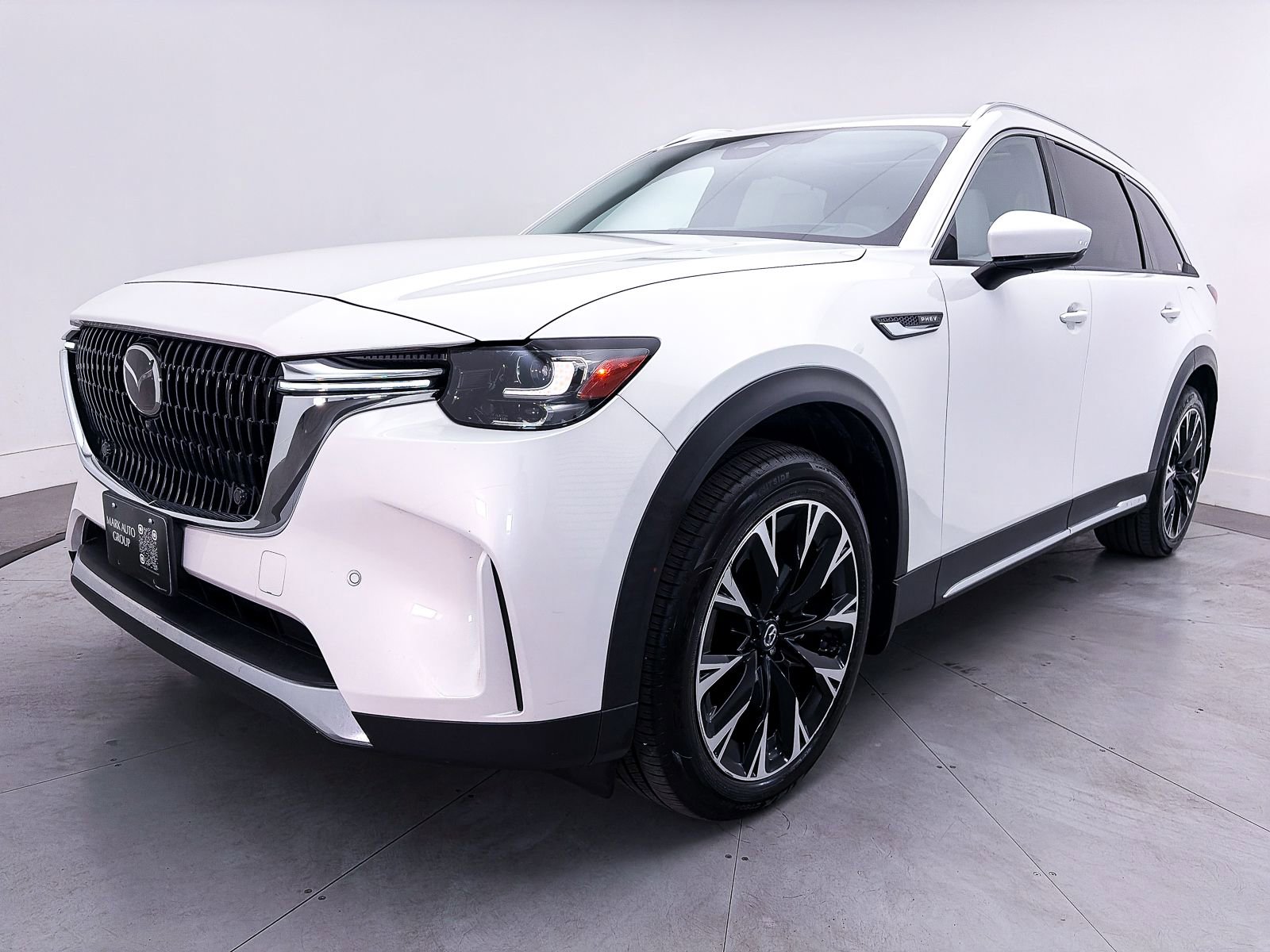 Used 2024 MAZDA CX-90 Plug-In Hybrid w/ Premium Plus AWD/4WD image 15