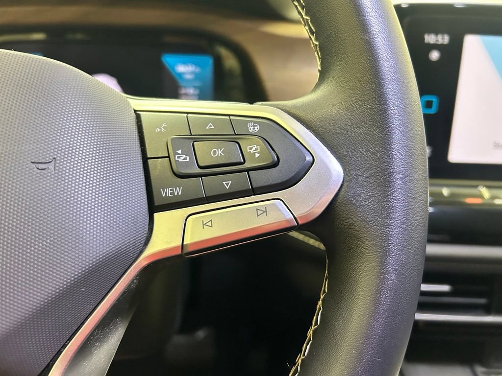 Used 2024 Volkswagen Atlas SE AWD/4WD image 11