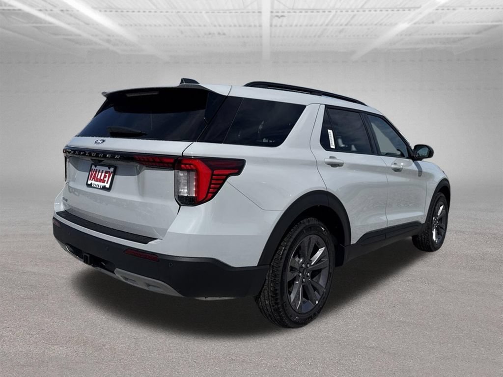 New 2027 Ford Explorer Active w/ Active Comfort Package AWD/4WD image 8
