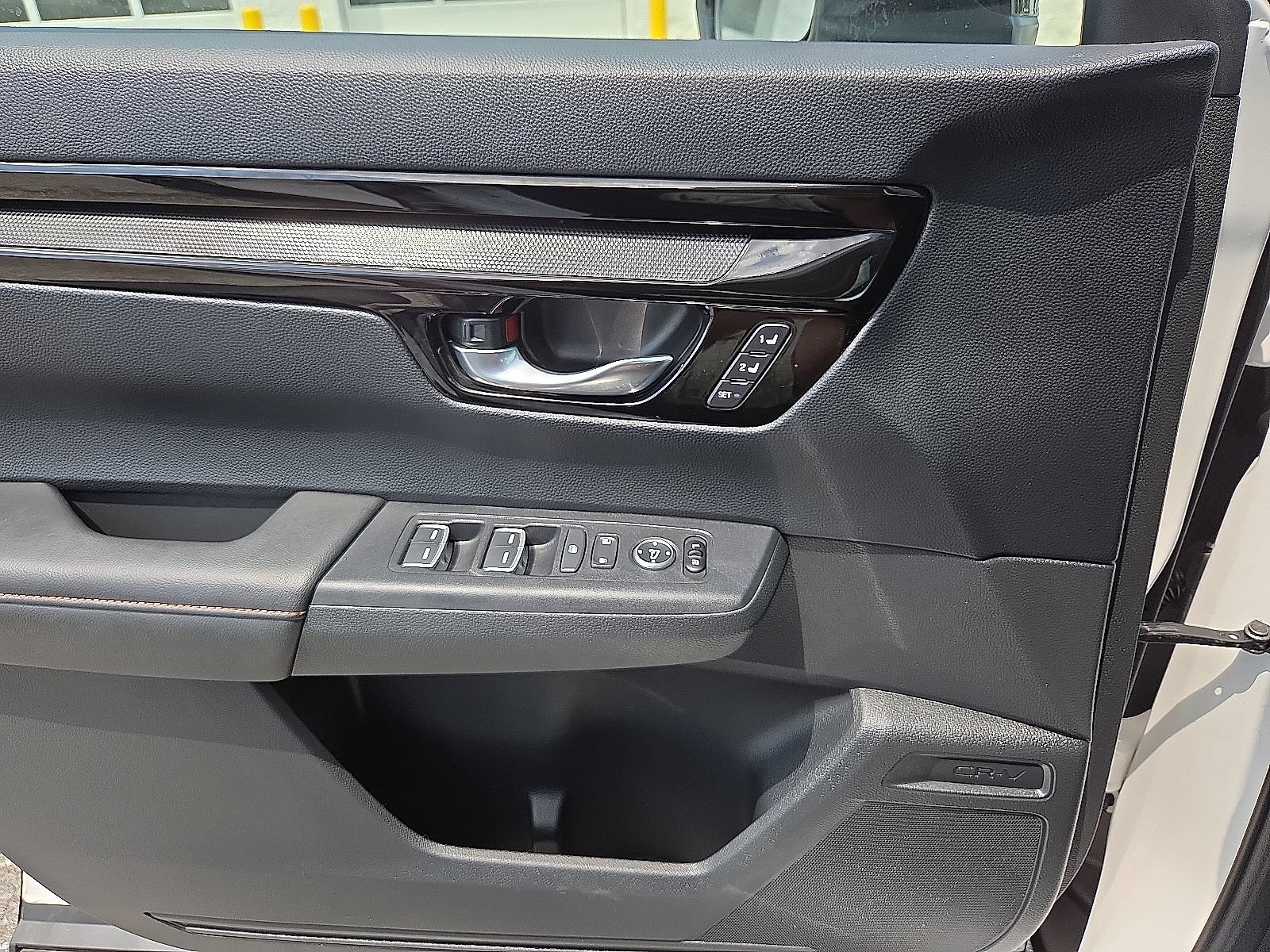 Used 2025 Honda CR-V Sport Touring image 25