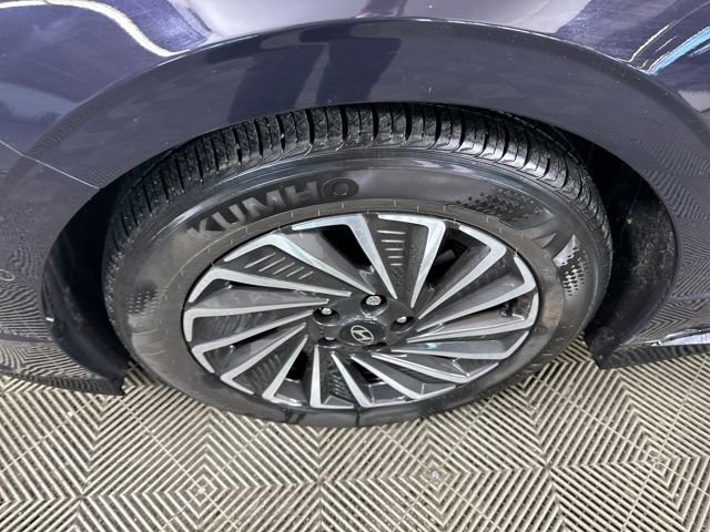 Used 2025 Hyundai Sonata Limited image 10