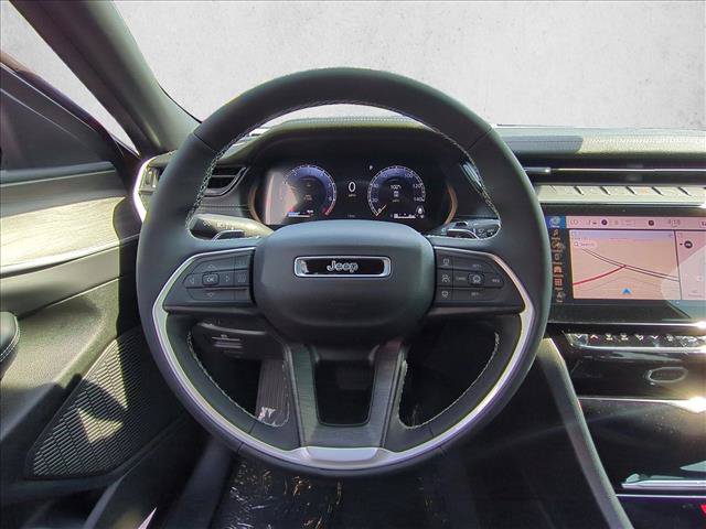 New 2026 Jeep Grand Cherokee Limited w/ Limited Altitude Package RWD image 17