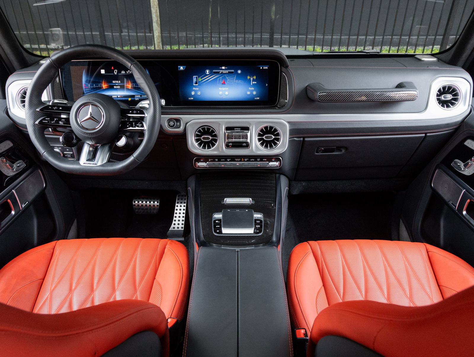 Used 2025 Mercedes-Benz G 63 AMG 4MATIC image 12