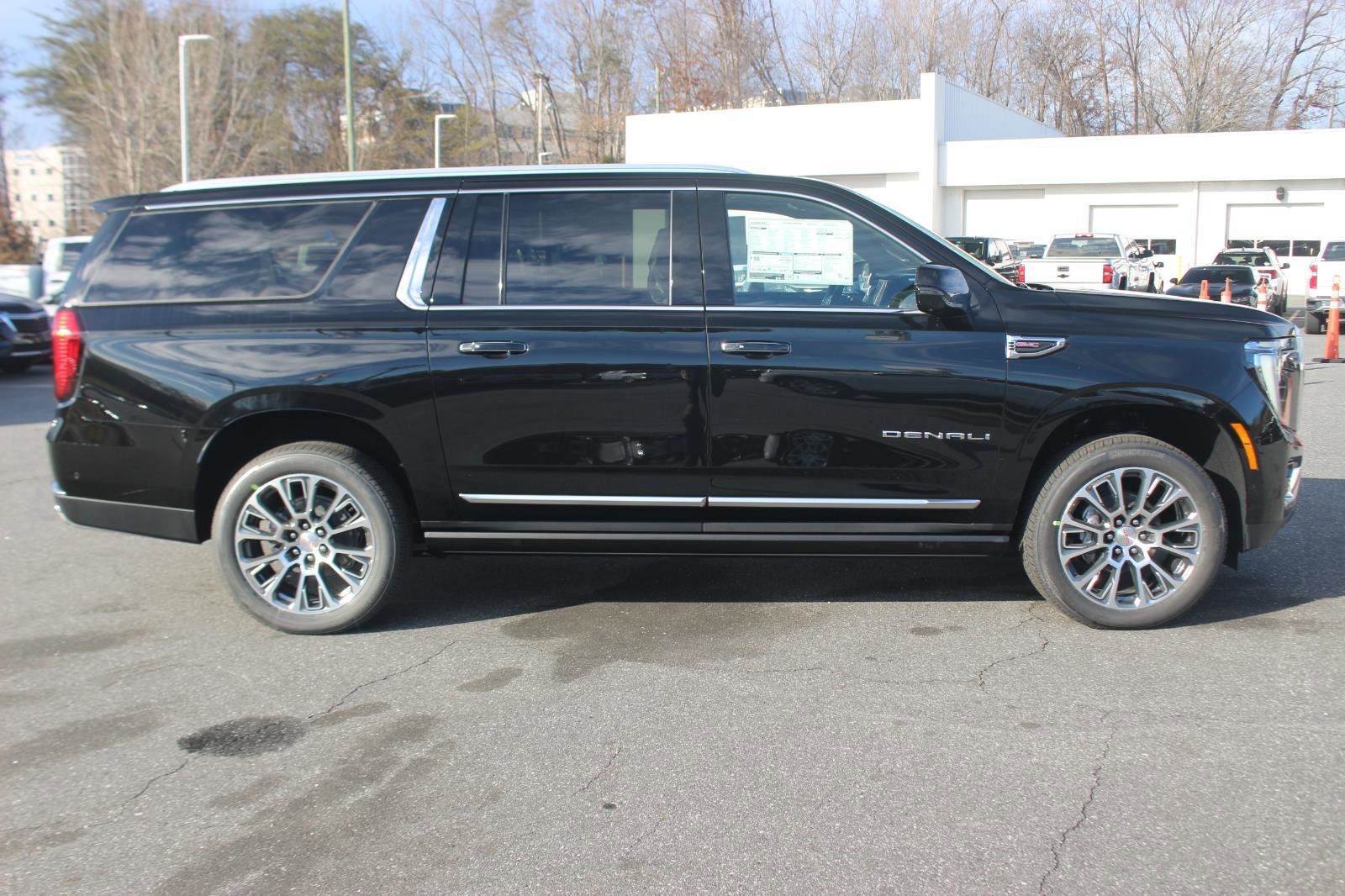 New 2026 GMC Yukon XL Denali w/ Sun & Power Step Package image 8