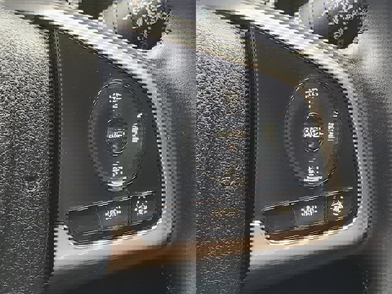 Certified 2017 Honda CR-V Touring image 28