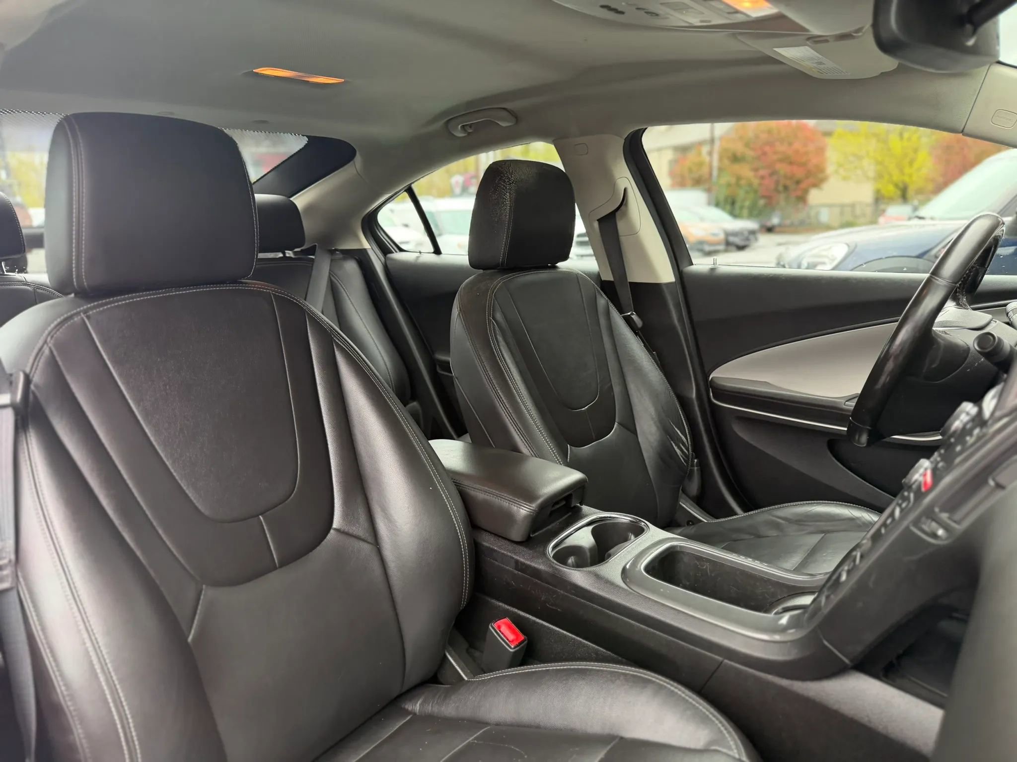 Used 2013 Chevrolet Volt Premium w/ Premium Trim Package image 20