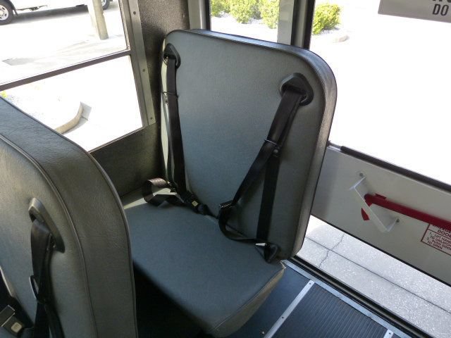 Used 2007 Chevrolet Express 3500 w/ School Bus Package RWD image 22